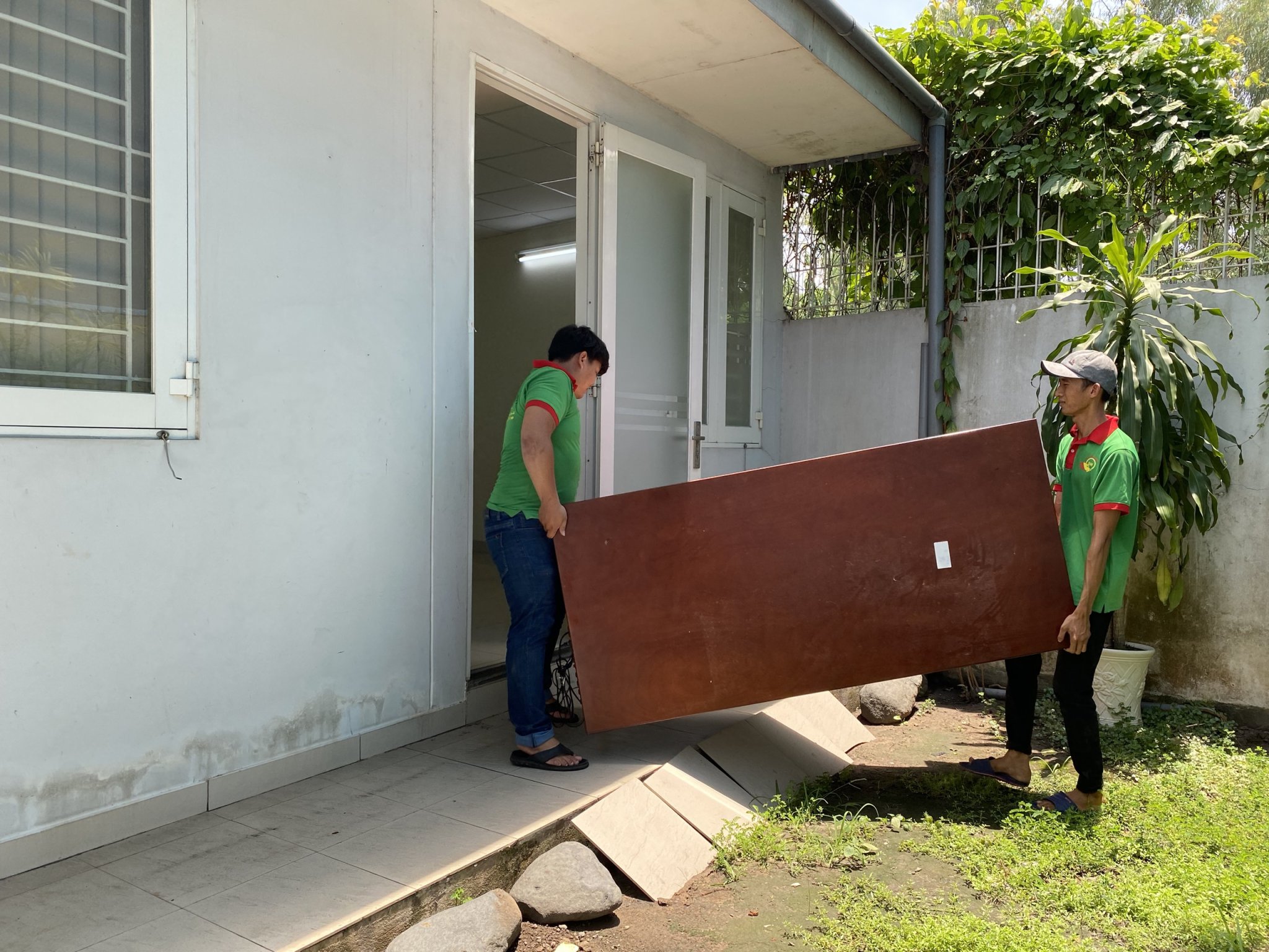 chuyển nhà trọn gói biên hòa, công ty chuyển nhà thân thiện, công ty thân thiện, chuyển nhà biên hòa, chuyển nhà 247, chuyển nhà trọn gói 247, dịch vụ chuyển nhà biên hoà, dịch vụ chuyển nhà trọn gói biên hòa, chuyển nhà biên hòa, chuyển nhà biên hòa giá rẻ, chuyển nhà trọn gói biên hòa, dọn nhà trọn gói biên hòa, mua thùng carton chuyển nhà biên hòa, thuê xe tải nhỏ chuyển nhà biên hòa, vận chuyển nhà biên hòa, vận chuyển nhà biên hòa giá rẻ, vận chuyển nhà trọn gói biên hòa, vận chuyển nhà ở biên hòa, chuyển nhà trọn gói, dịch vụ chuyển nhà trọn gói, vận chuyển nhà trọn gói, dịch vụ vận chuyển nhà trọn gói