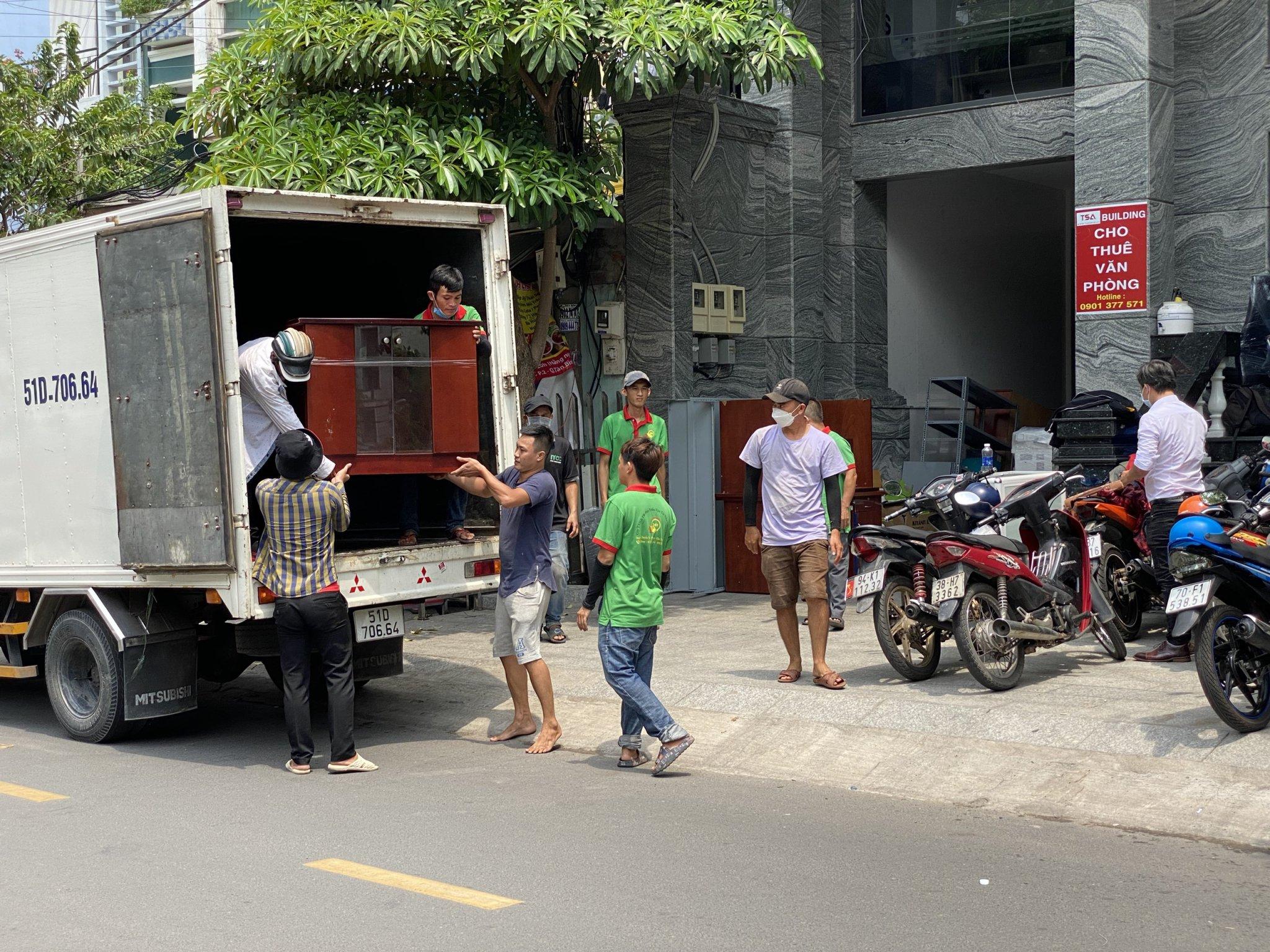 chuyển nhà trọn gói quận 1, chuyển nhà quận 1, dịch vụ vận chuyển nhà trọn gói, chuyển nhà 24/7, chuyển nhà trọn gói 247, chuyển nhà trọn gói hồ chí minh, dọn nhà trọn gói quận 1, vận chuyển nhà trọn gói hcm, chuyển nhà trọn gói, dịch vụ chuyển nhà trọn gói, chuyển nhà trọn gói tphcm, vận chuyển nhà trọn gói, chuyển nhà quận 1 giá rẻ, chuyển nhà trọn gói quận 1, chuyển nhà trọn gói quận 1, chuyển nhà trọn gói quận 1 tphcm, chuyển nhà trọn gói tại quận 1 tphcm, công ty chuyển nhà thân thiện, công ty thân thiện, mua thùng carton chuyển nhà quận 1, thuê xe tải nhỏ chuyển nhà quận 1, vận chuyển nhà giá rẻ hcm, vận chuyển nhà quận 1, vận chuyển nhà quận 1 giá rẻ, vận chuyển nhà trọn gói quận 1, vận chuyển nhà trọn gói quận 1, vận chuyển nhà ở quận 1