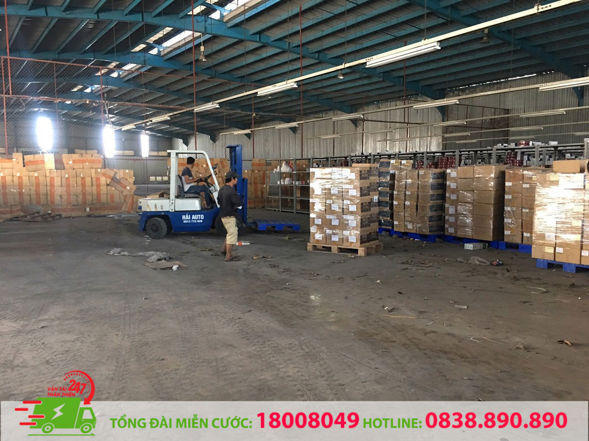dich vu chuyen kho xuong tai hoc mon13